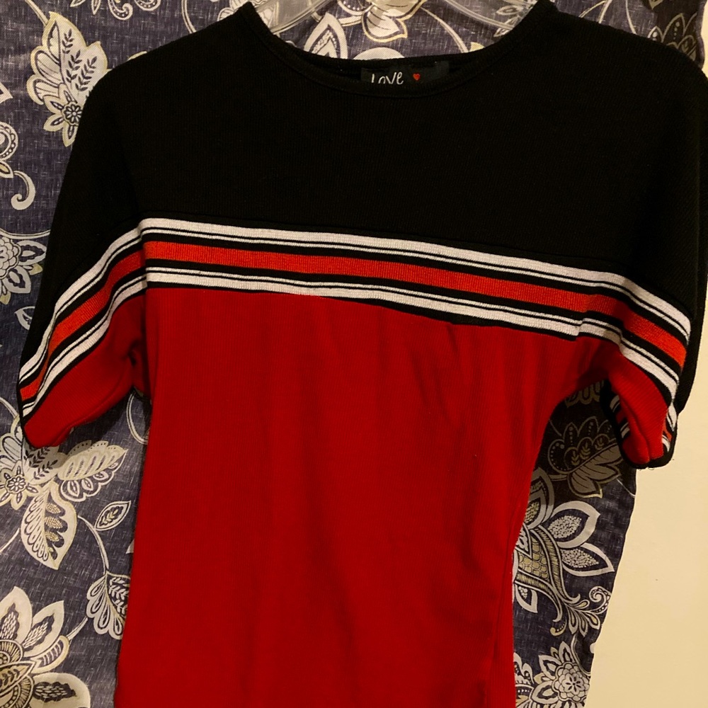 Tee